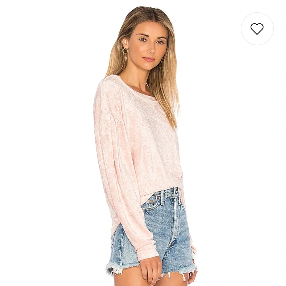FREE PEOPLE MILAN CRUSHED VELVET LONG SLEEVE TOP‎ BLUSH Boho Coastal Grandmother